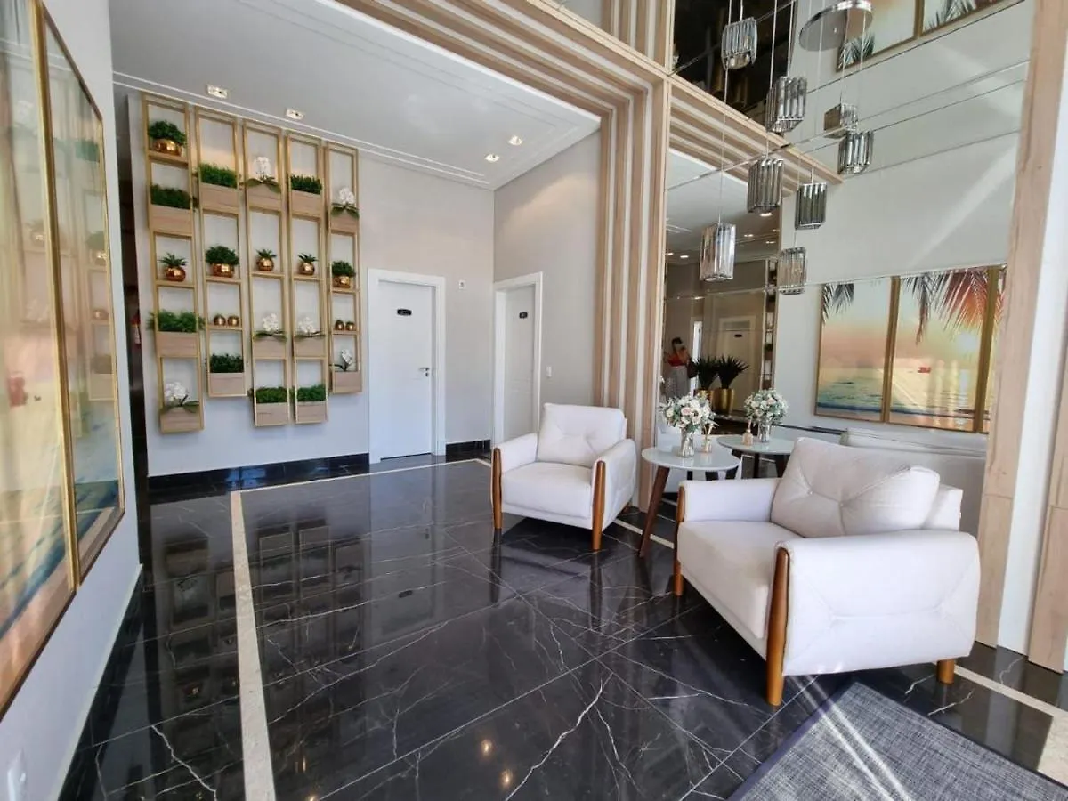 Casa vacanze INF 102B Lindo apto solo a 50m del mar de Mariscal Bombinhas